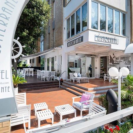 פסארו Hotel Mediterraneo מראה חיצוני תמונה